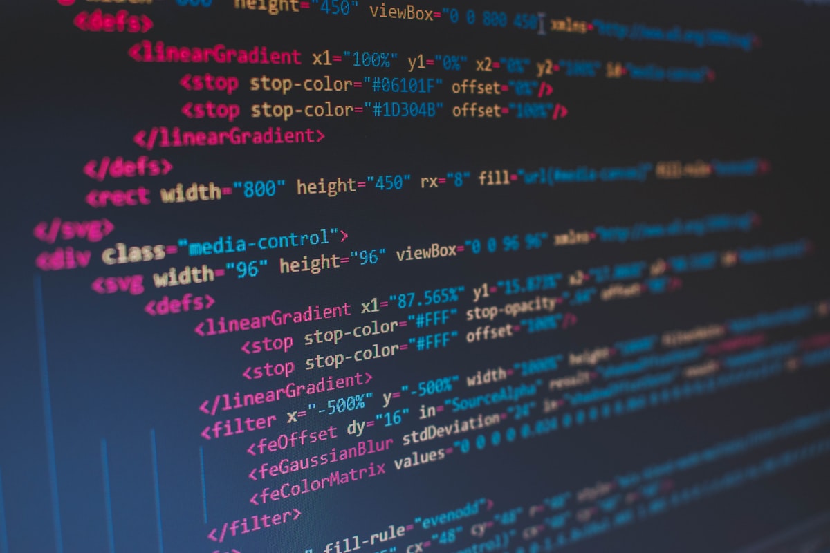 Web developer implementing variable font with CSS custom properties